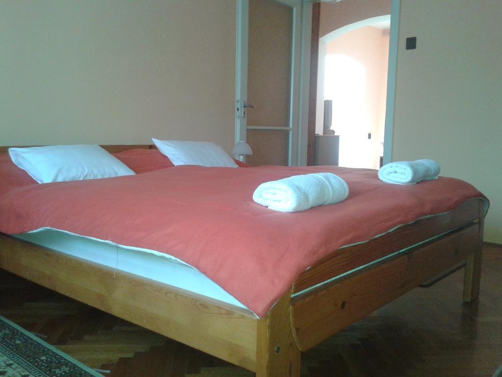 Bundics Vendégházak Lenti Habitación foto